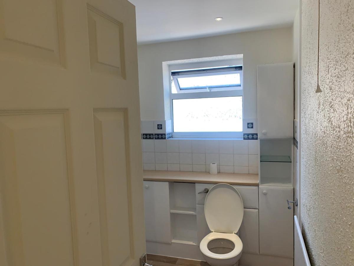 Elegant Devon Villa Luton  Kültér fotó
